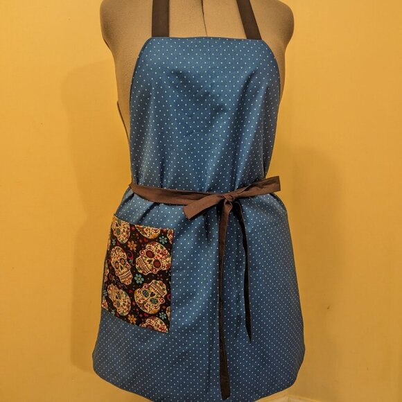 NWT Handmade Reversible Apron - sugar skulls and dots - One Size - OOAK - Picture 3 of 4